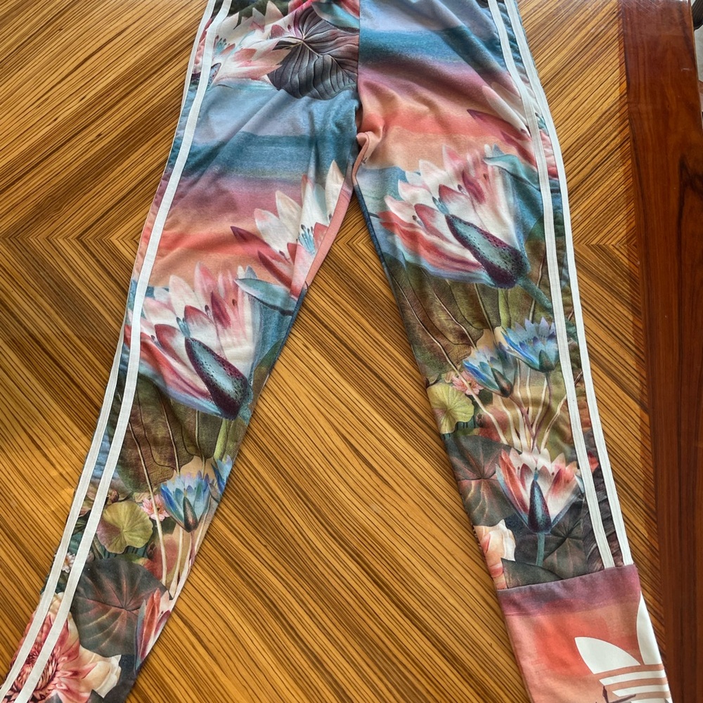 adidas Originals Pink and Blue Leggings Energetic Design
